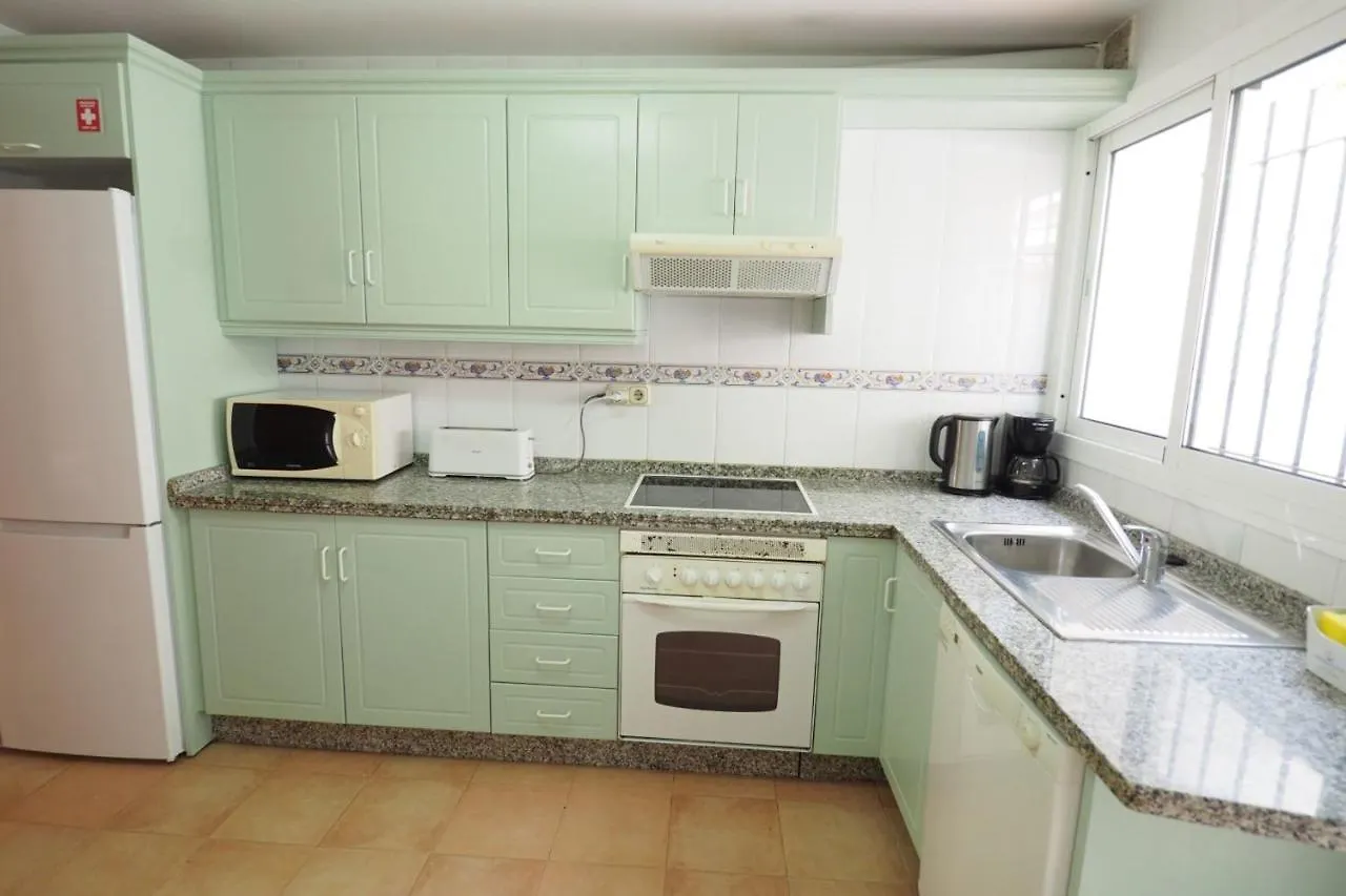 Nerja Paradise Rentals - Villa Los Leones 0*,