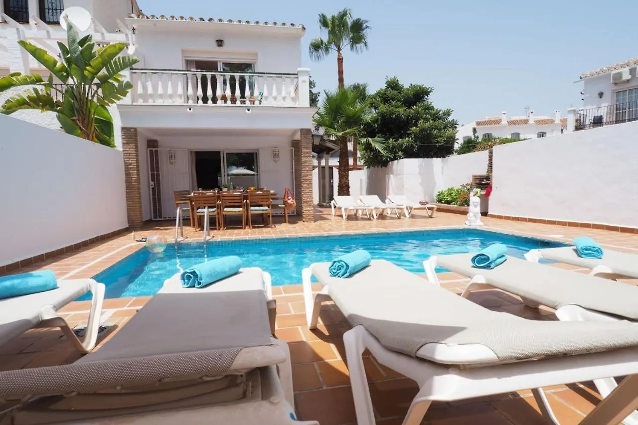 Nerja Paradise Rentals - Villa Los Leones